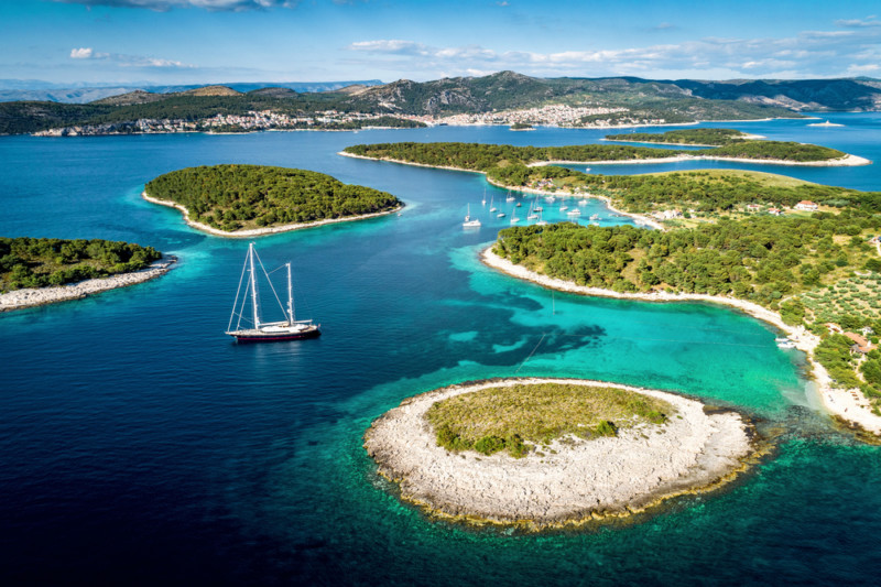 5 best anchorages in Croatia
