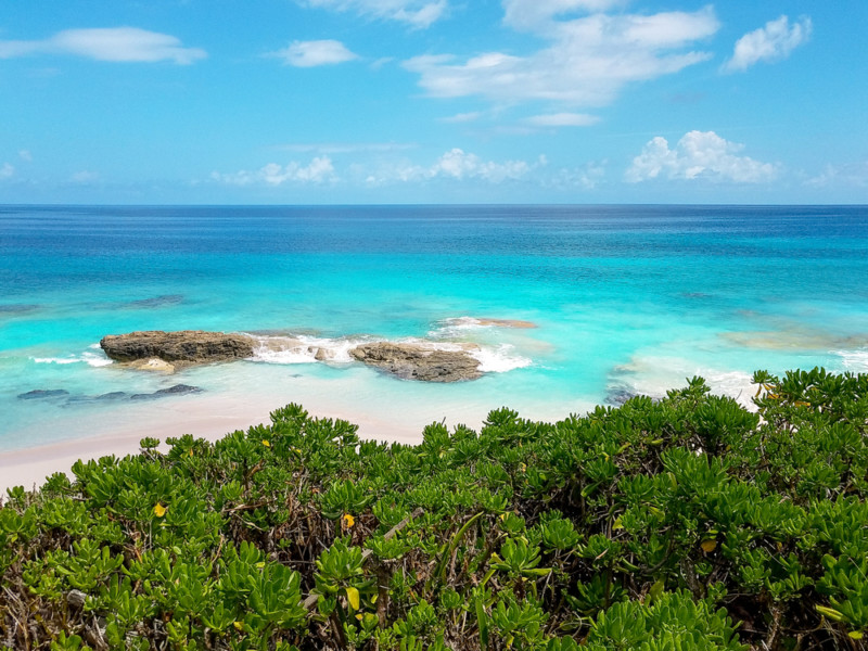 Hidden beaches and coves you can reach by boat in Bahamas