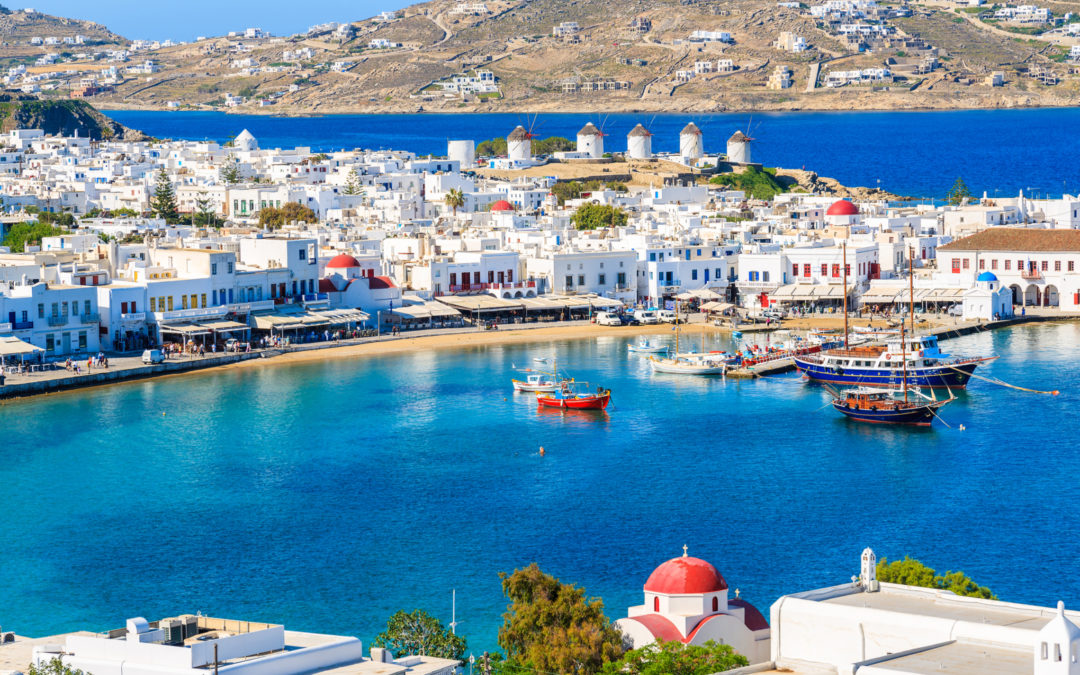 Boat trips and local excursions in Mykonos