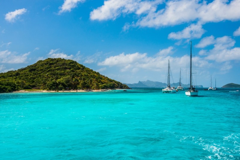 Why the Grenadines Are the Perfect Summer Sailing Destination